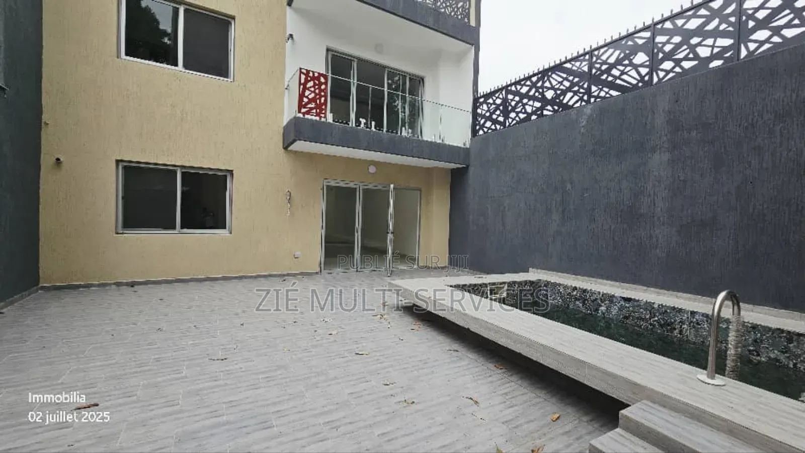 Furnished 6chbre Duplex dans Zié Multi-Service, Bingerville à Vendre