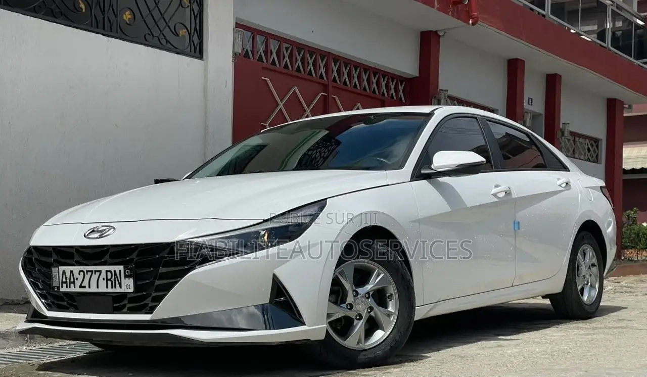 Hyundai Elantra SE 2022 Blanc