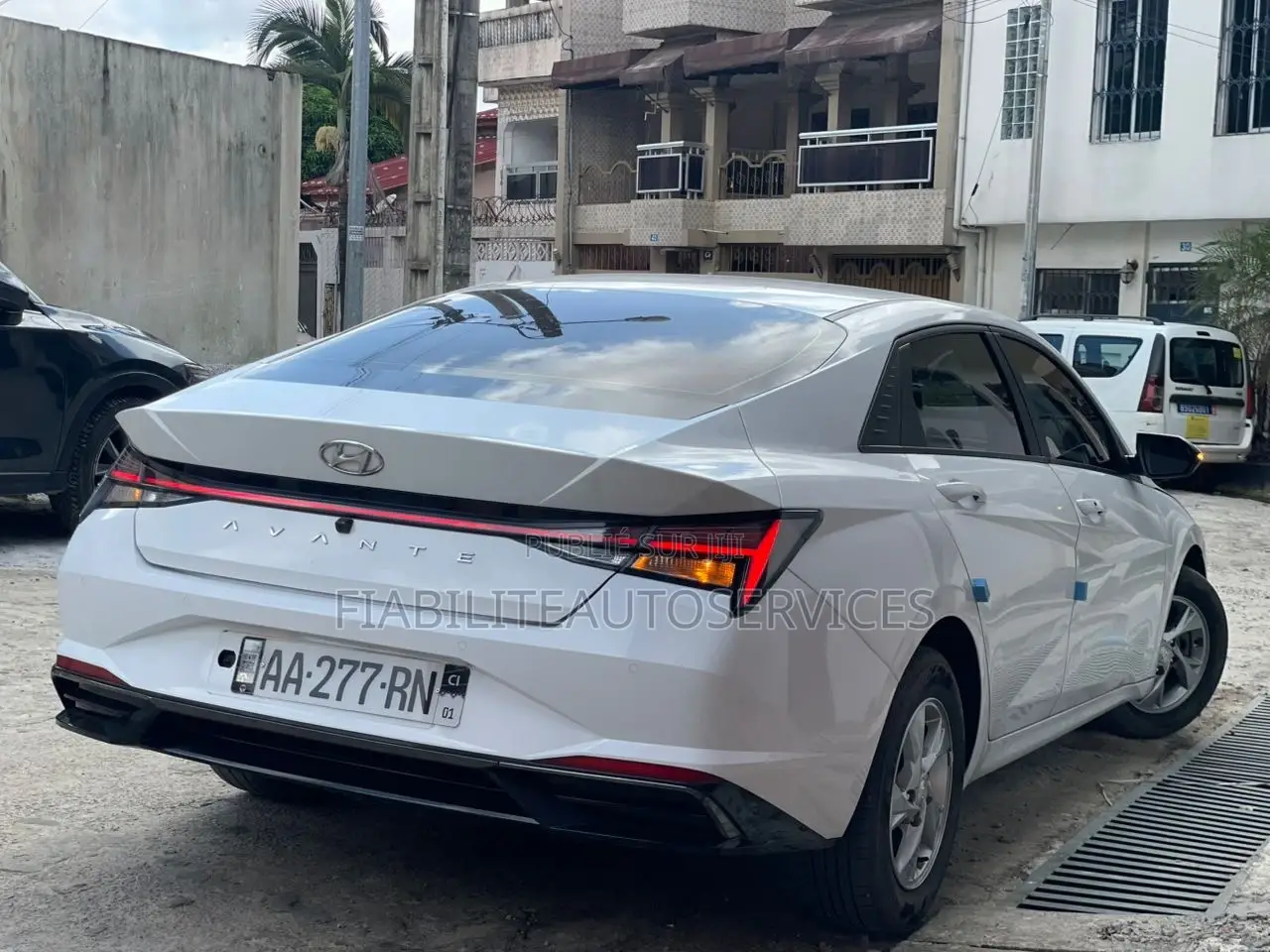 Hyundai Elantra SE 2022 Blanc