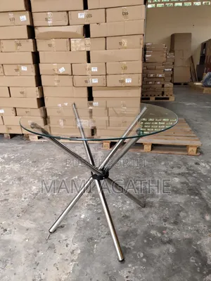 Photo - Table Vitrée