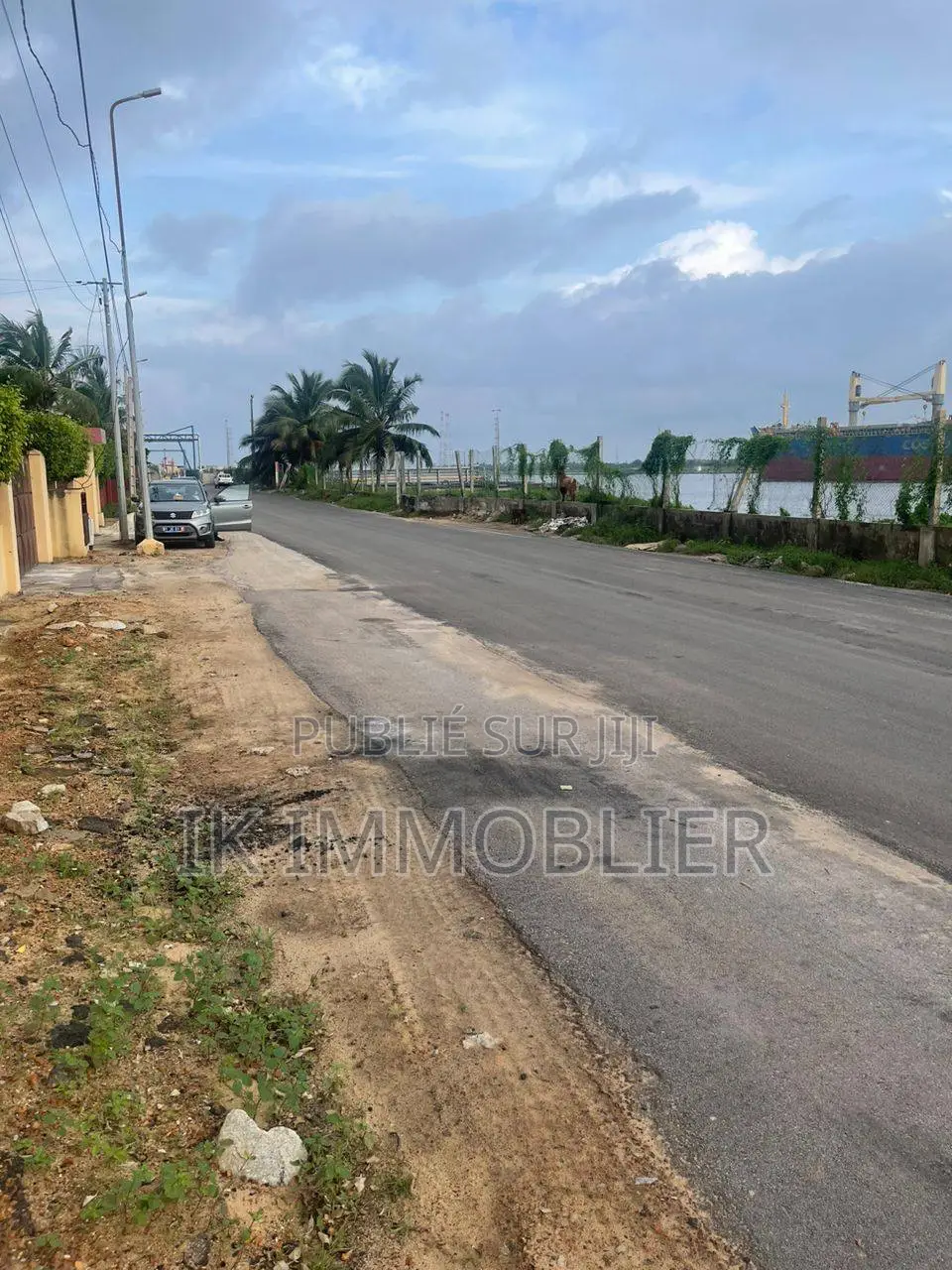 5chbre Villa dans Ik Immobilier, Port-Bouët à Vendre