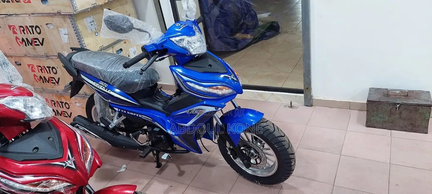 Neuf Royale Moto/Vélomoteurs 2024 Bleu