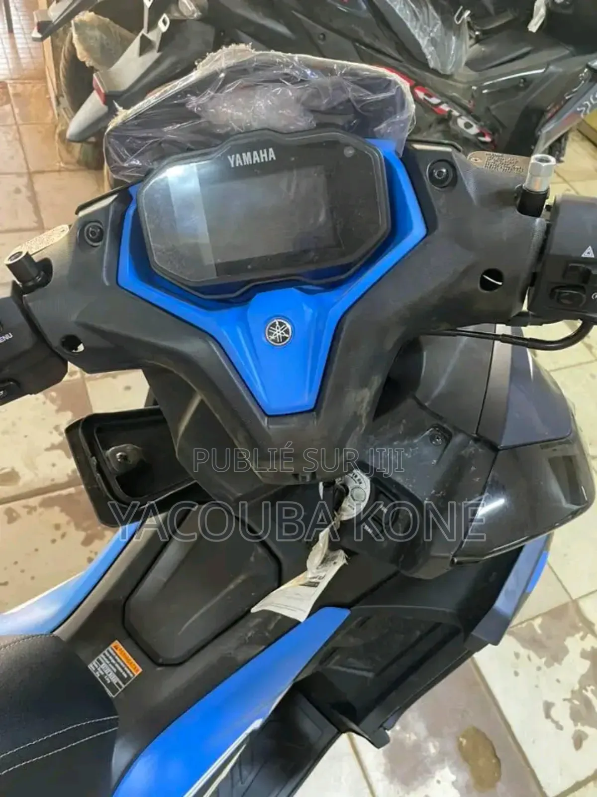 Neuf Yamaha R1 2024 Bleu