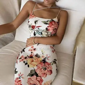 Robe Très Stylé Et Sexy