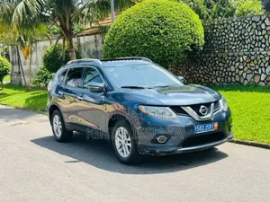 Photo - Nissan Rogue S AWD 2016 Bleu