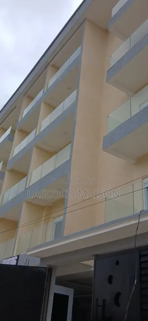 Photo - 2chbre Appartement dans Lascoco Maison, Cocody à Louer