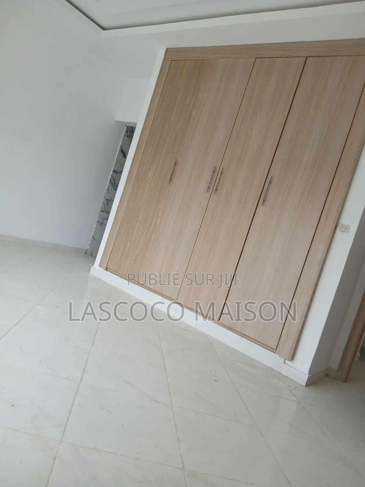 2chbre Appartement dans Lascoco Maison, Cocody à Louer