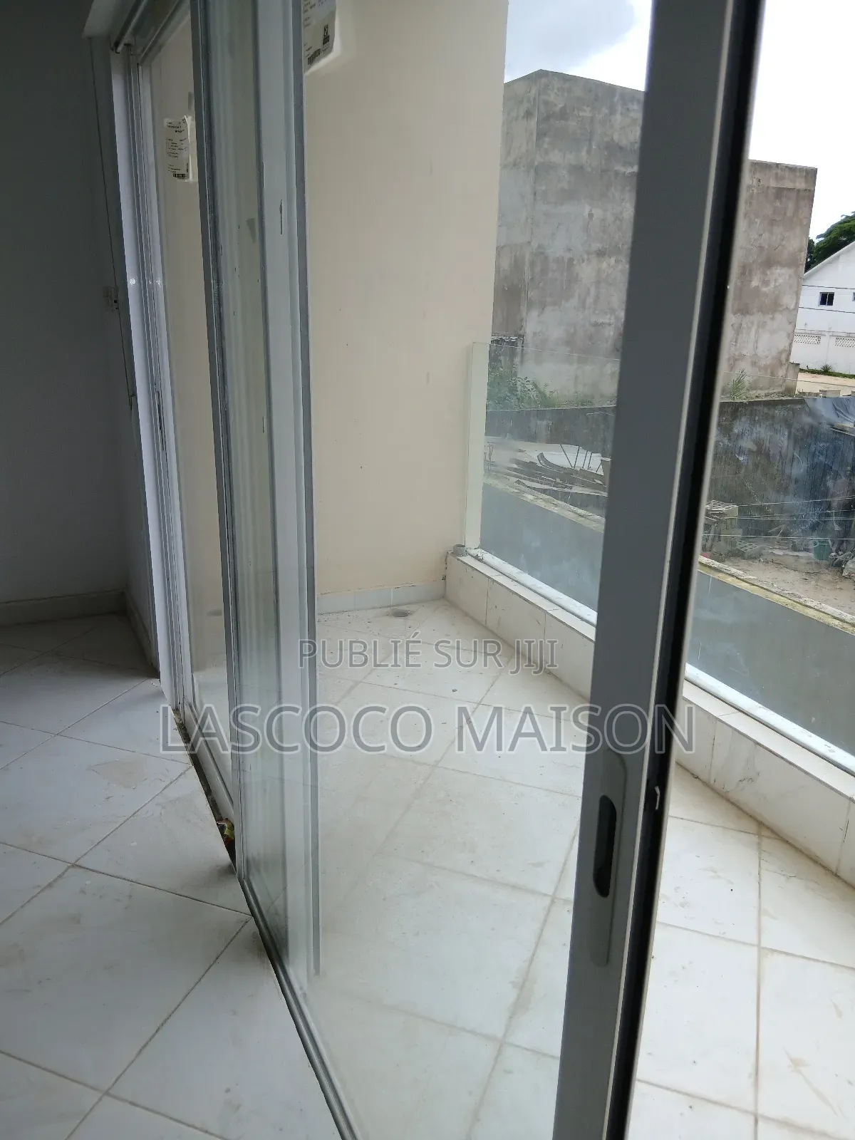 2chbre Appartement dans Lascoco Maison, Cocody à Louer