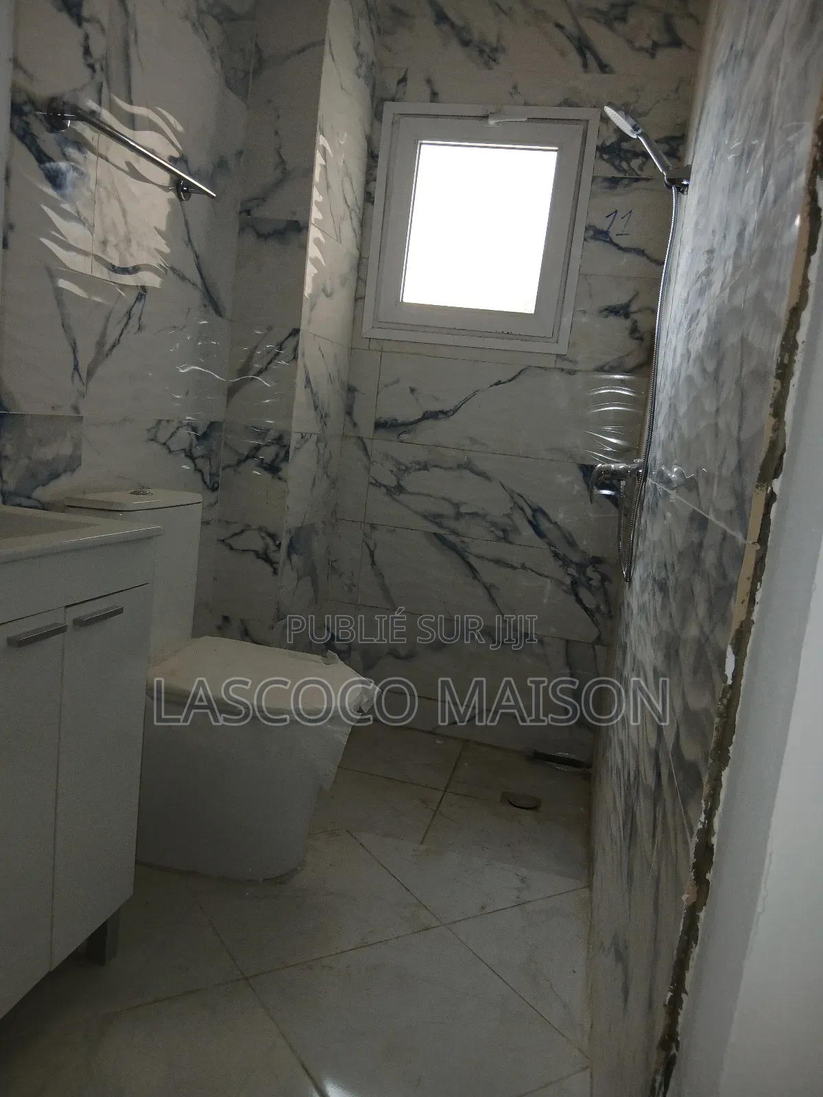 2chbre Appartement dans Lascoco Maison, Cocody à Louer