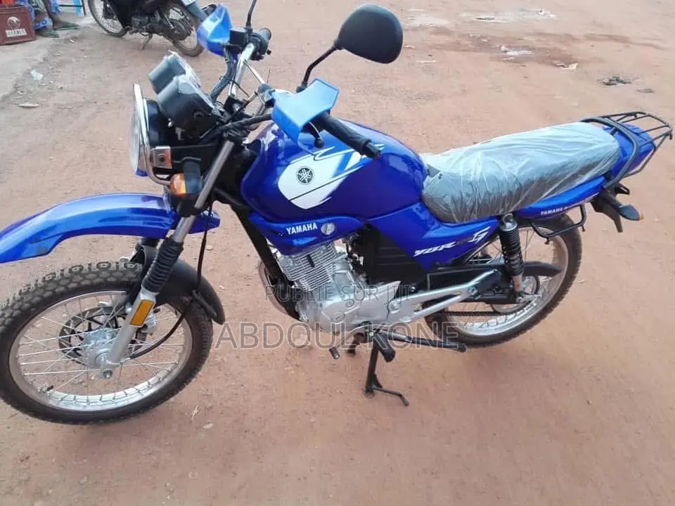 Neuf Yamaha YBR125 2022 Bleu