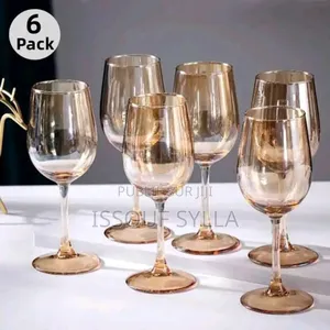 Photo - Coupe en Verre 6 Pièces