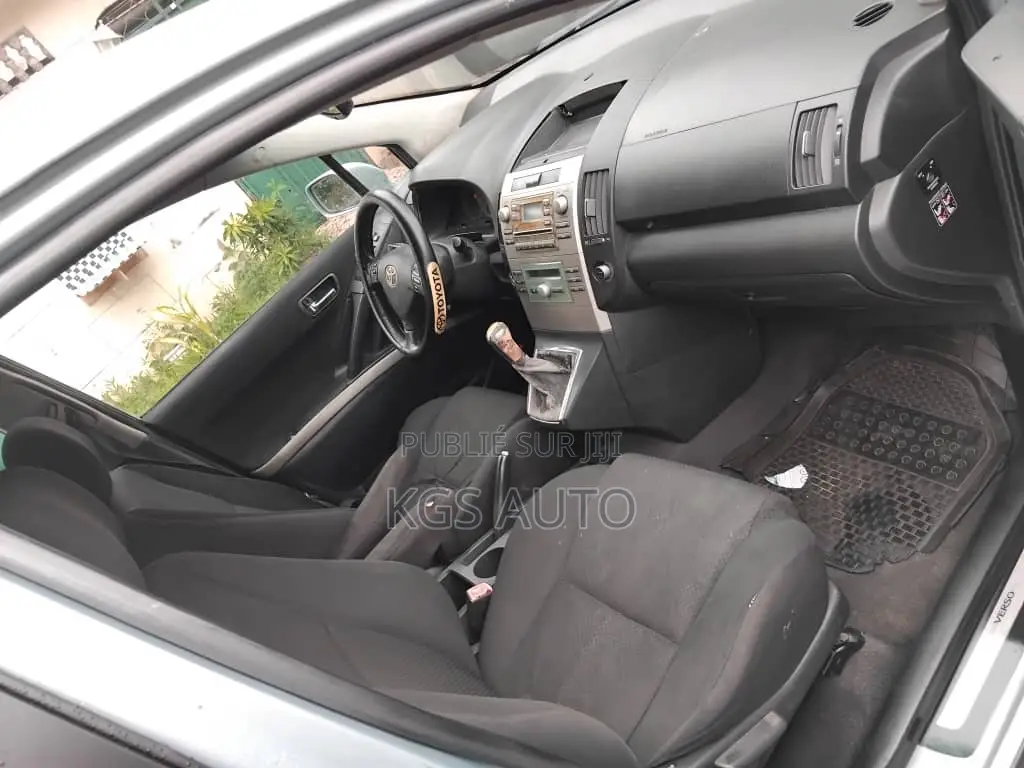 Toyota Corolla Verso 1.6 VVT-i 2005 Bleu