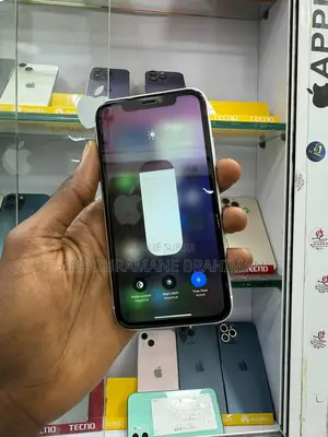 New Pomme iPhone XR 128 GB Blanc