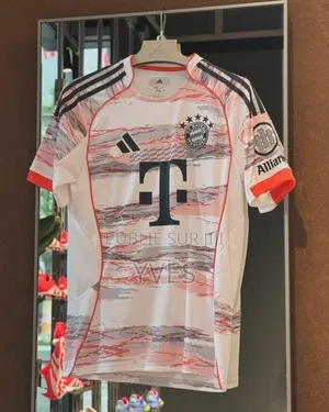 Photo - Maillot De Bayen Version Pro Nouvelle Saison 2025 2026