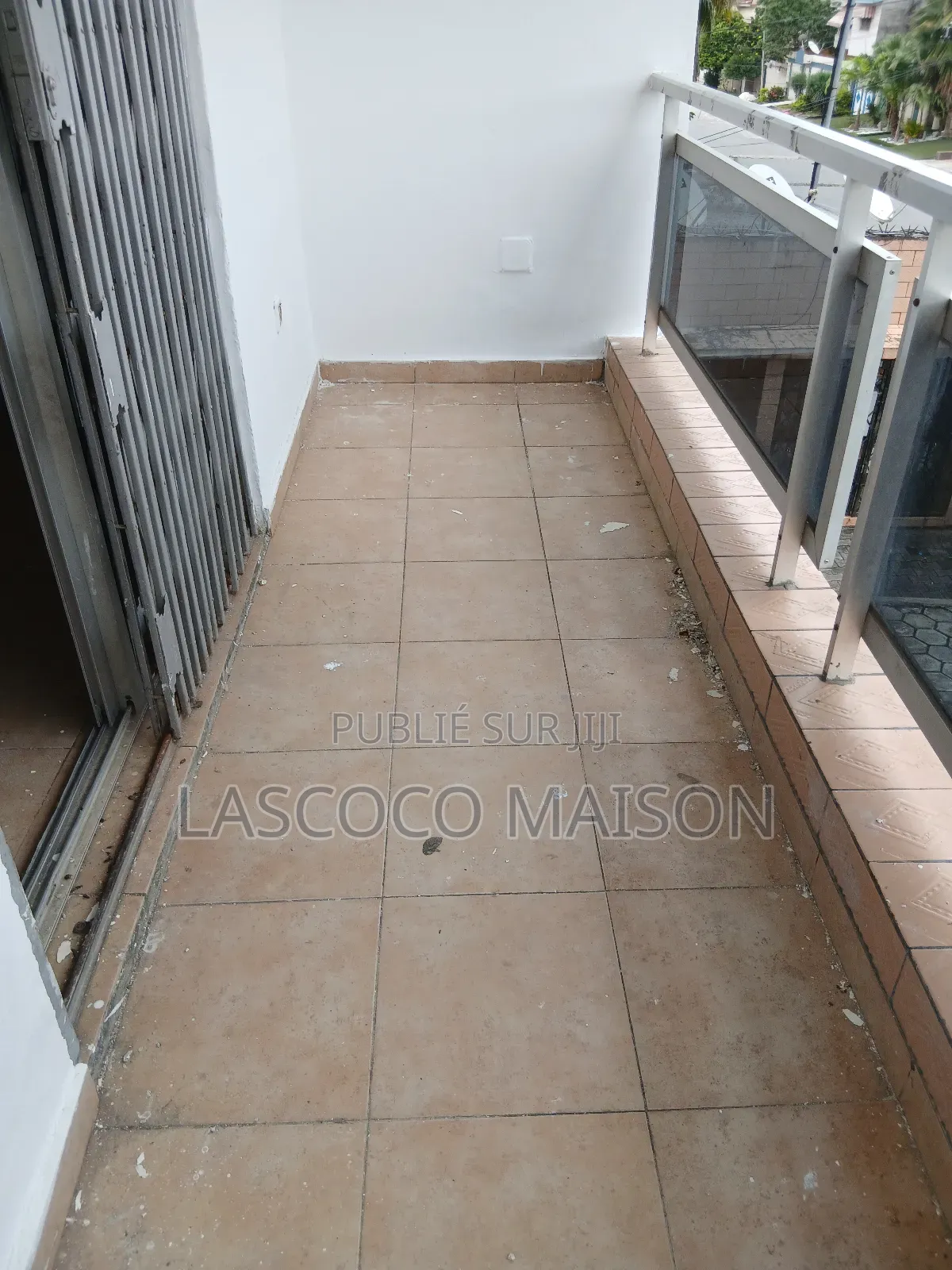 1chbre Appartement dans Lascoco Maison, Cocody à Louer