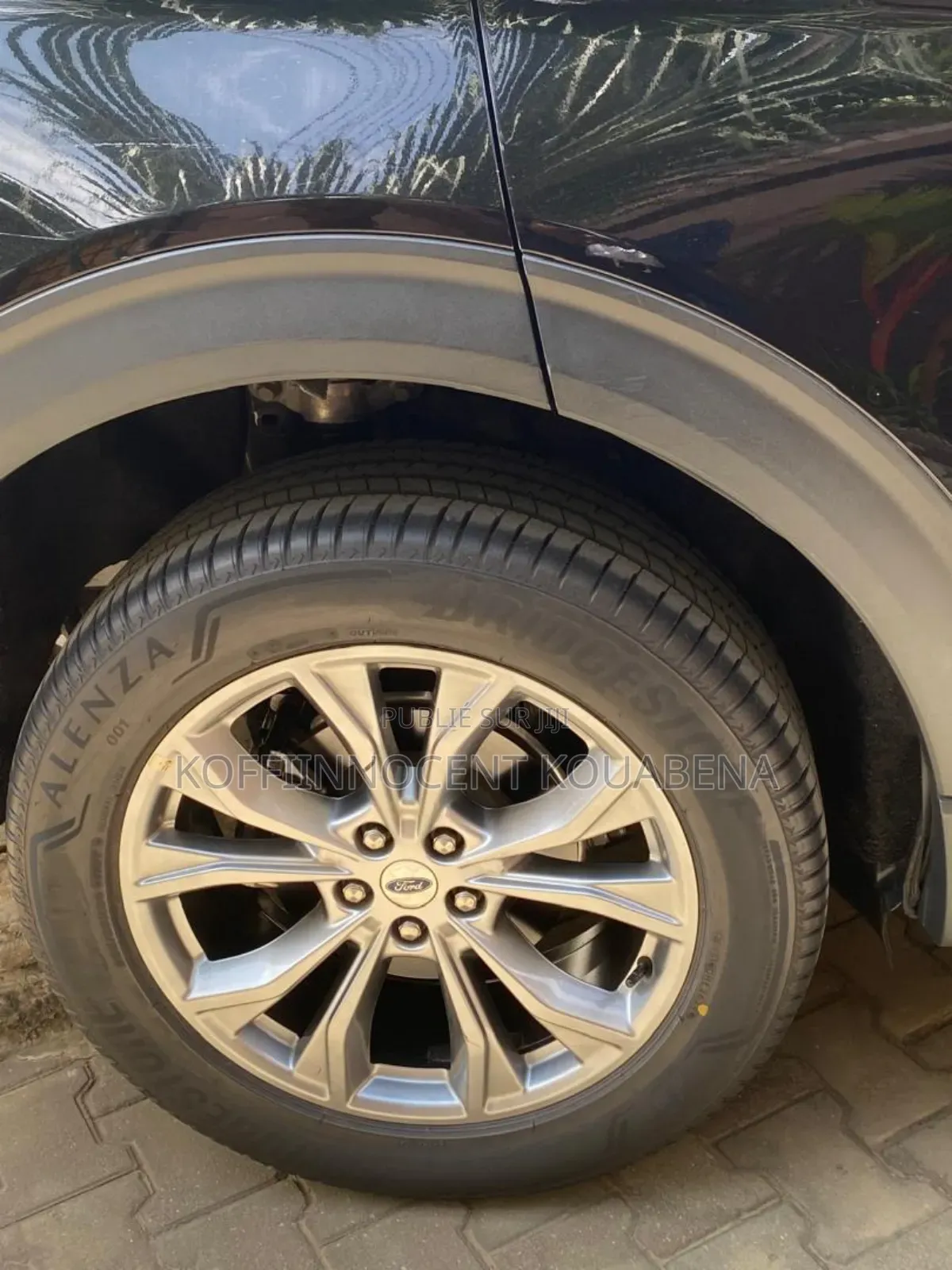 Ford Explorer XLT 2023 Noir