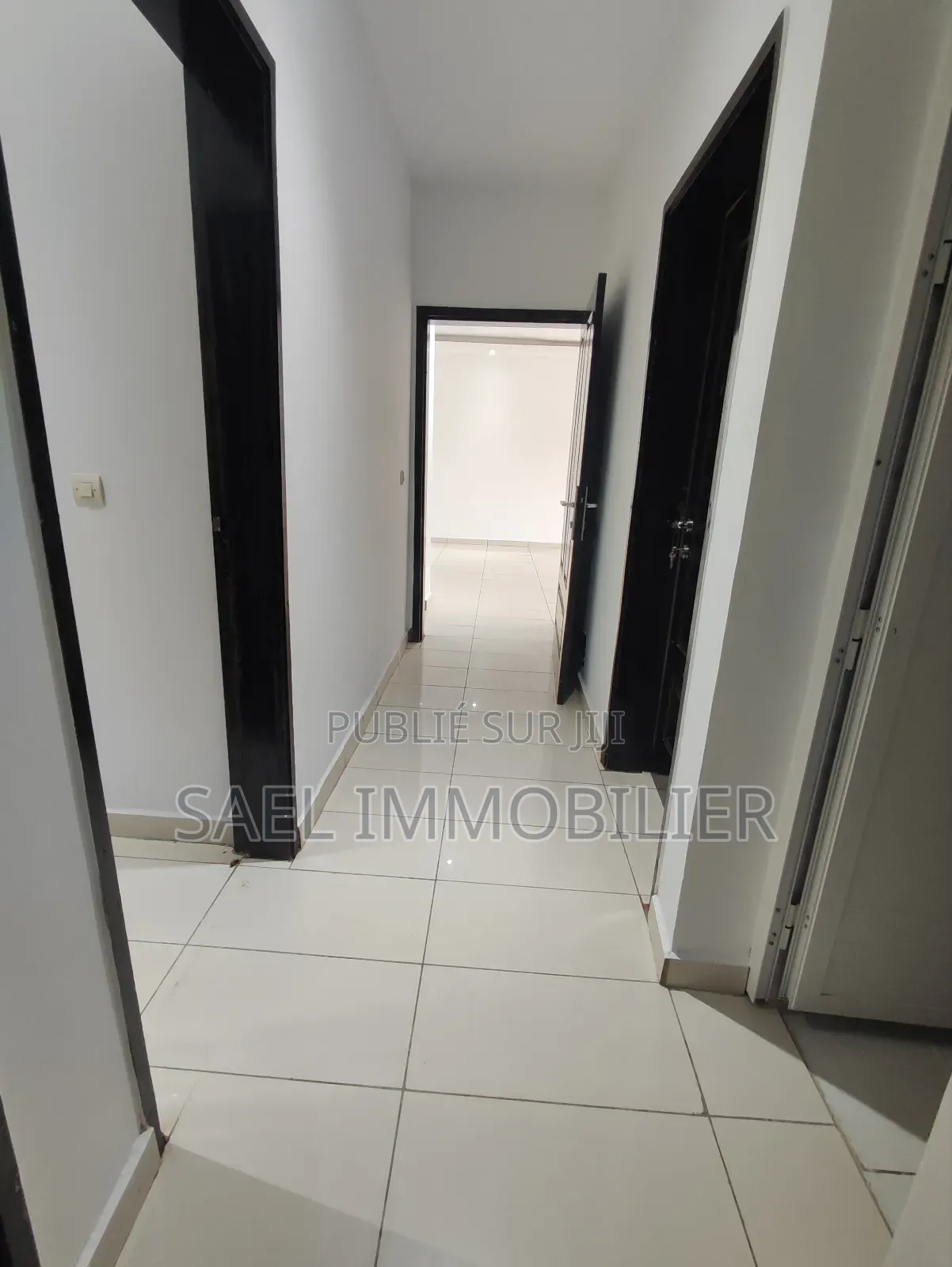 3chbre Appartement dans Cocody à Louer