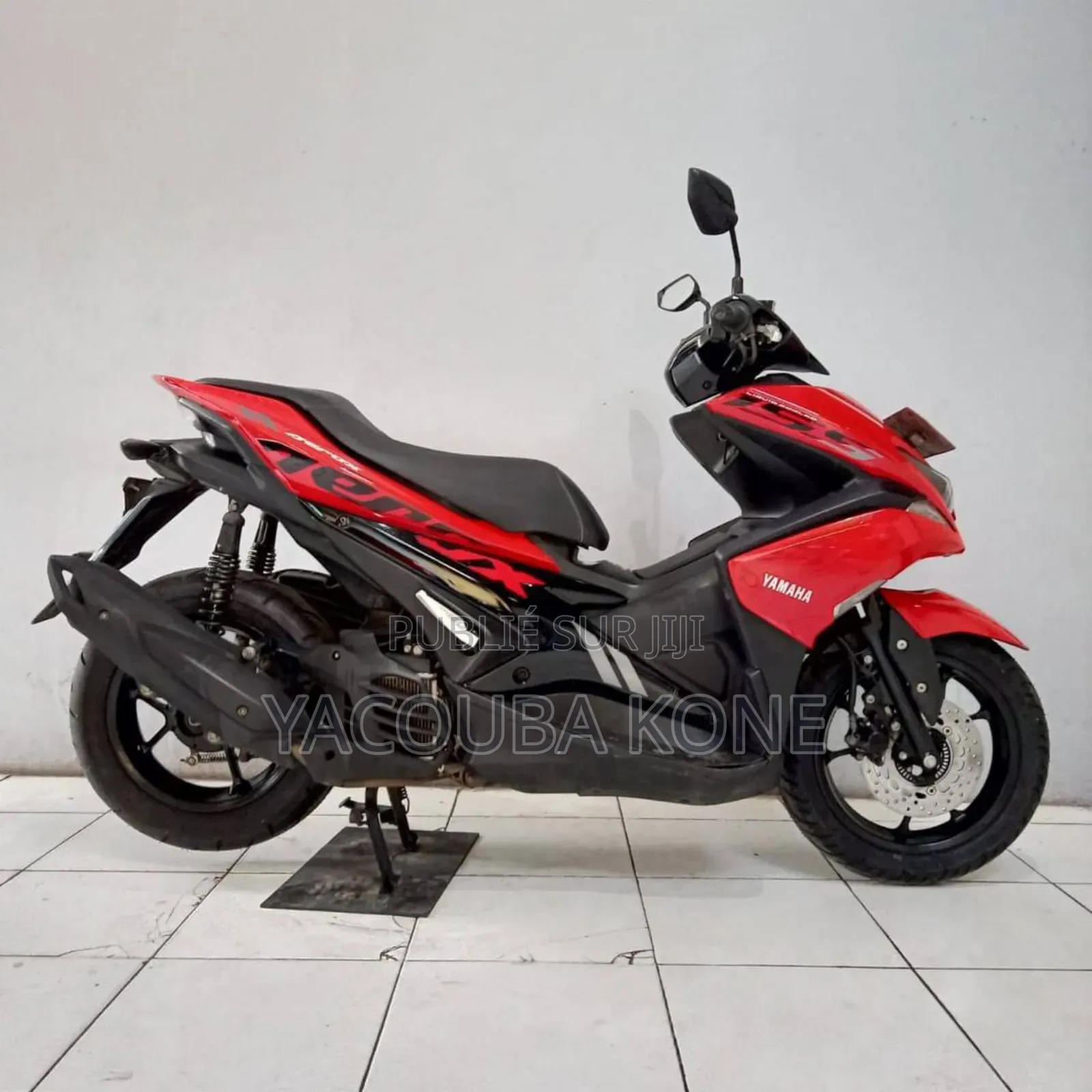 Neuf Yamaha NMAX 155 2023 Rouge
