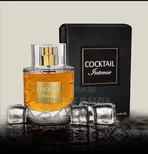 Photo - Parfums Fragrance Word