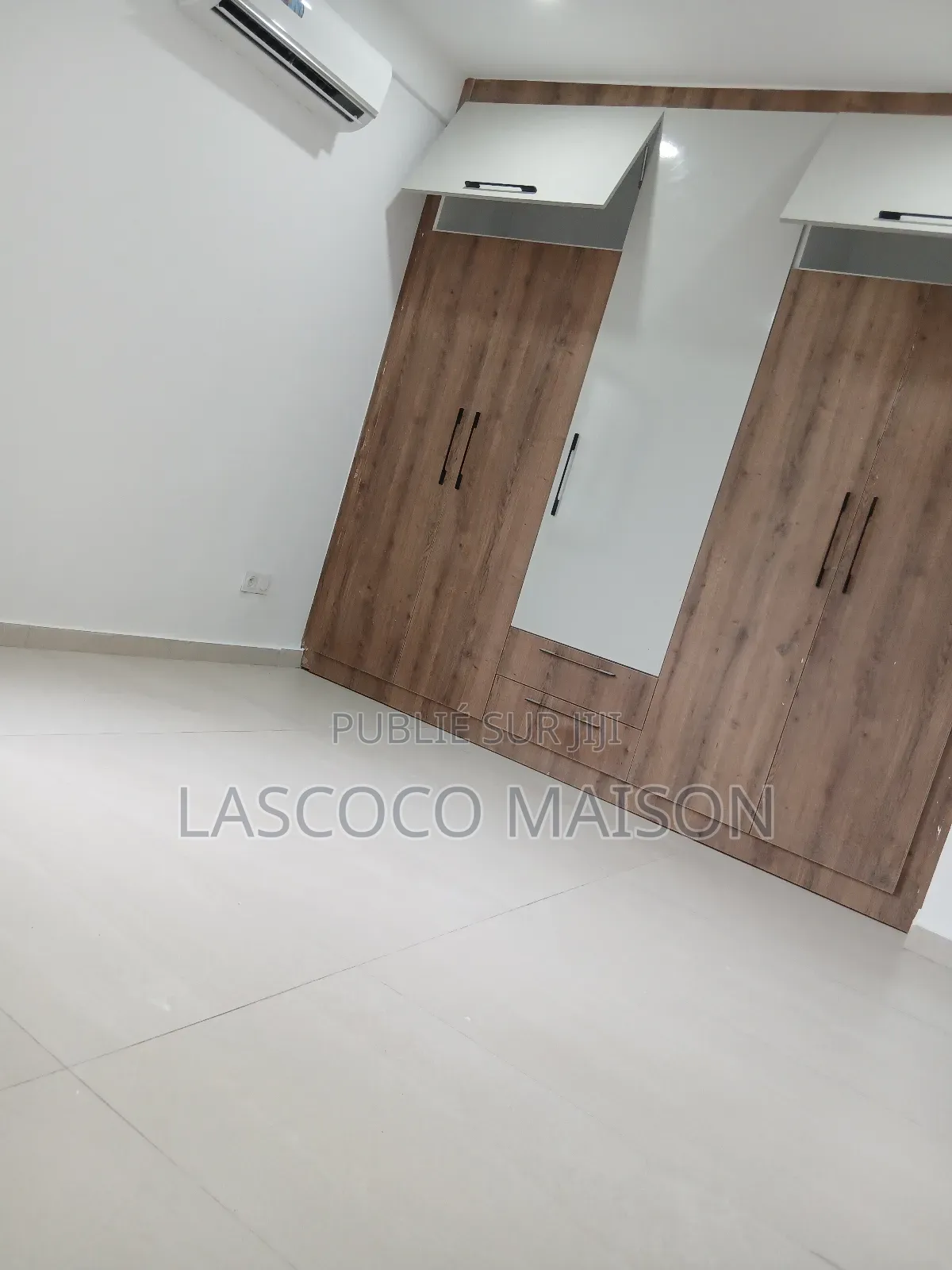 4chbre Appartement dans Lascoco Maison, Cocody à Louer