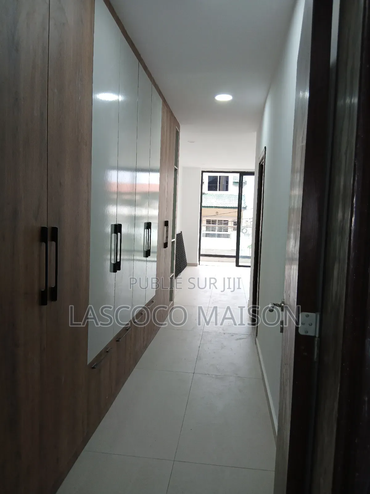 4chbre Appartement dans Lascoco Maison, Cocody à Louer