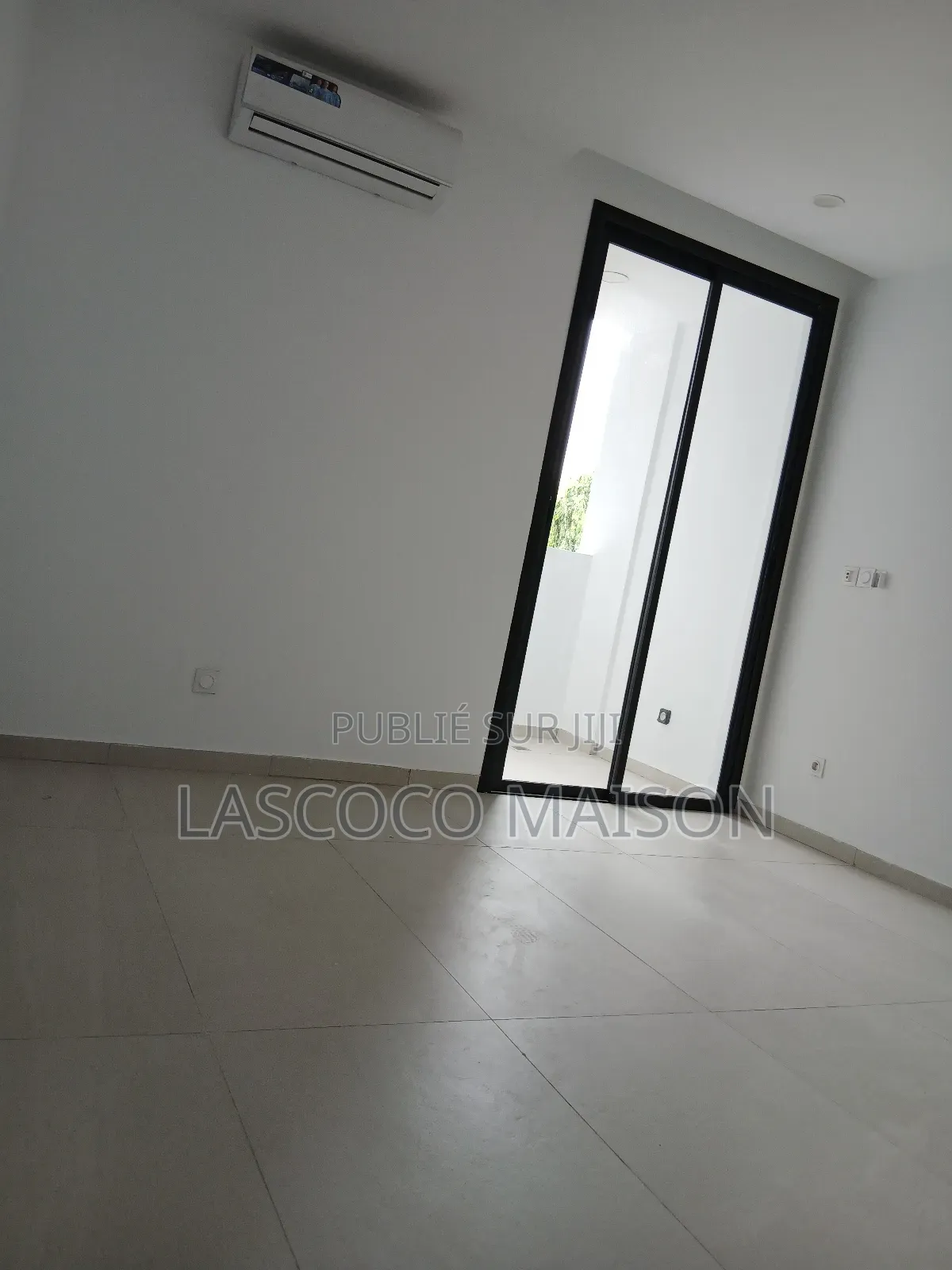 4chbre Appartement dans Lascoco Maison, Cocody à Louer