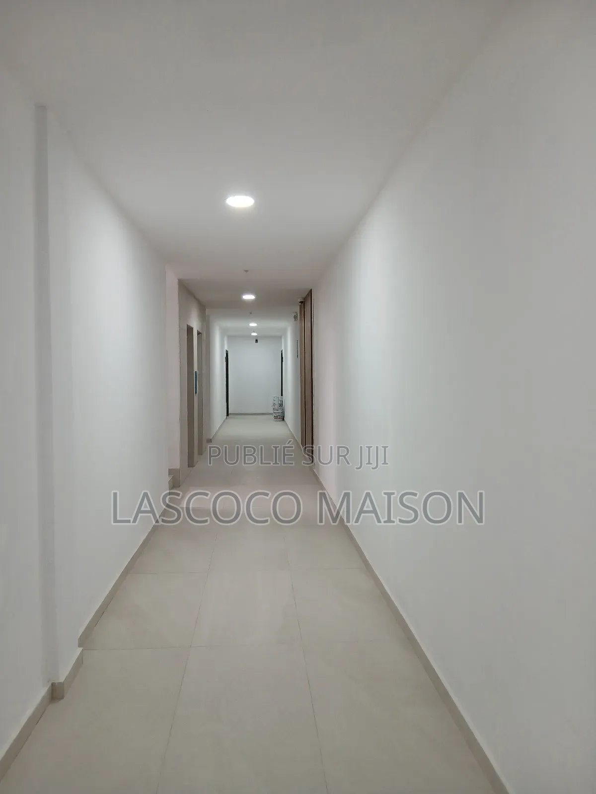 4chbre Appartement dans Lascoco Maison, Cocody à Louer