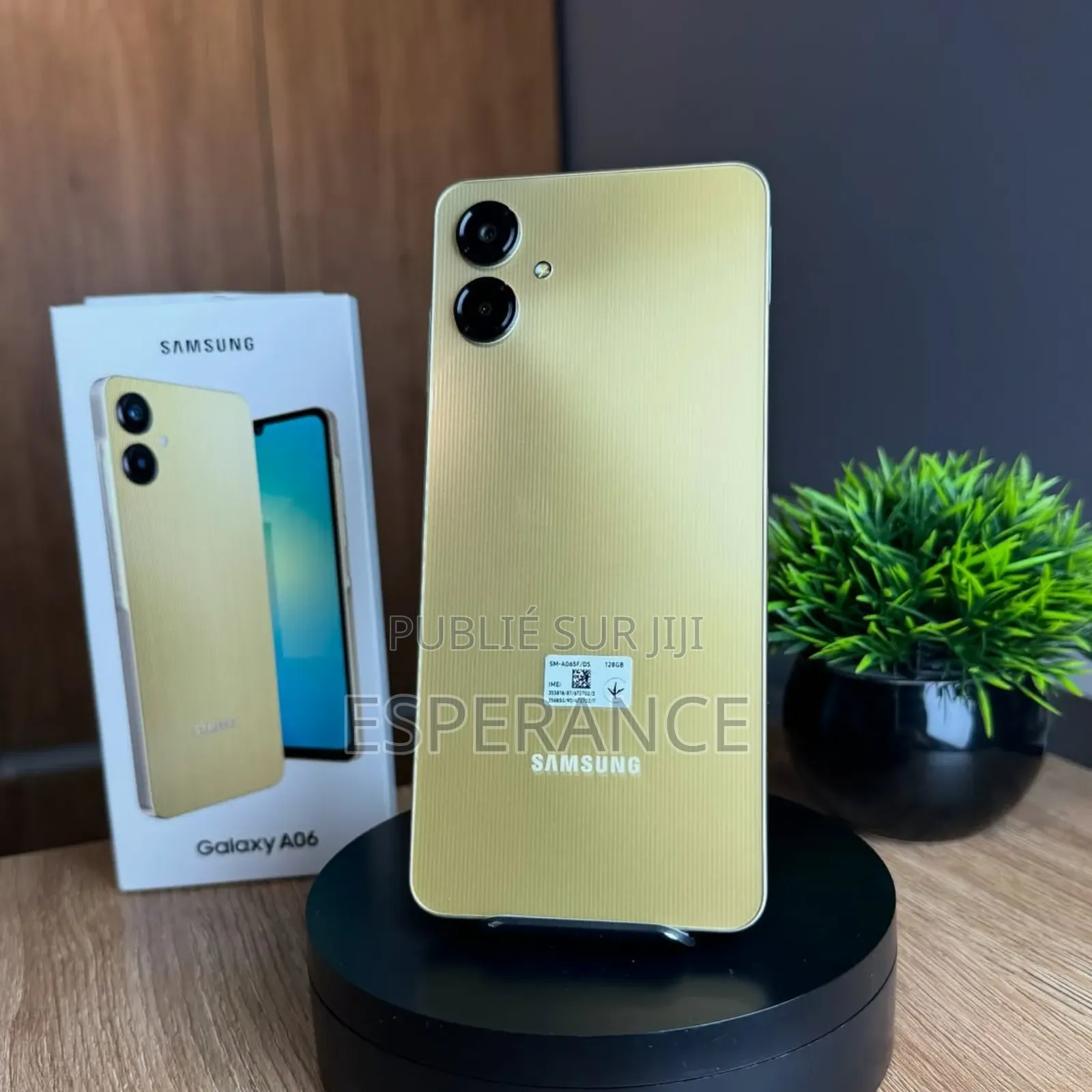 New Samsung Galaxy A06 64 GB Doré