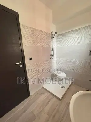 3chbre Appartement dans Ik Immobilier, Grand-Bassam à Vendre
