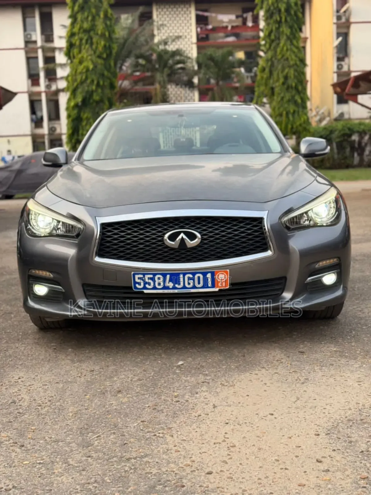 Infiniti Q50 2019 Autre