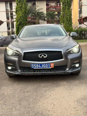 Photo - Infiniti Q50 2019 Autre