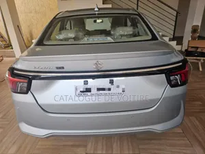 Photo - Suzuki Dzire 2025 Gris