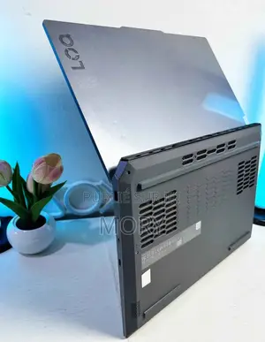 New Ordinateur Portable Lenovo LOQ 15IRH8 32GB AMD Ryzen 7 HDD+SSD 1T