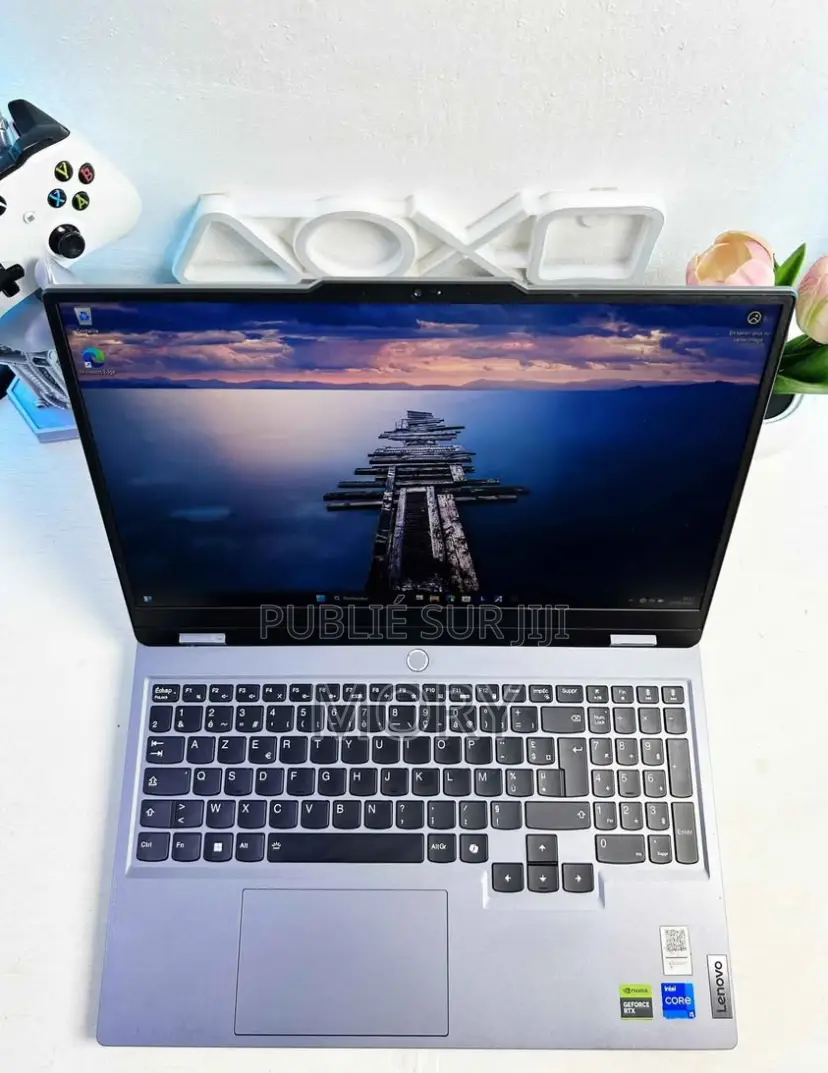 New Ordinateur Portable Lenovo LOQ 15IRH8 32GB AMD Ryzen 7 HDD+SSD 1T