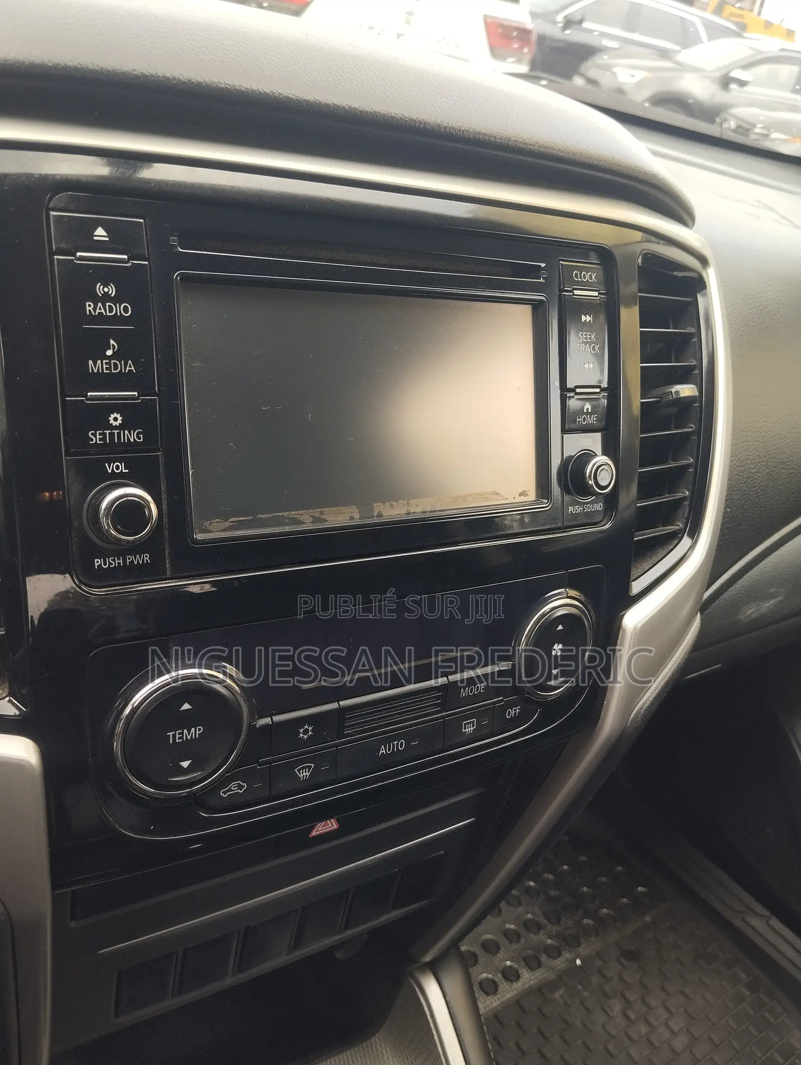 Mitsubishi L200 2020 Black