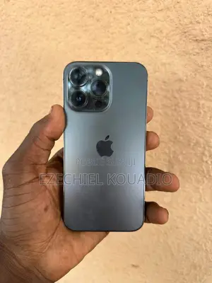 Photo - Pomme iPhone 14 Pro 256 GB Vert