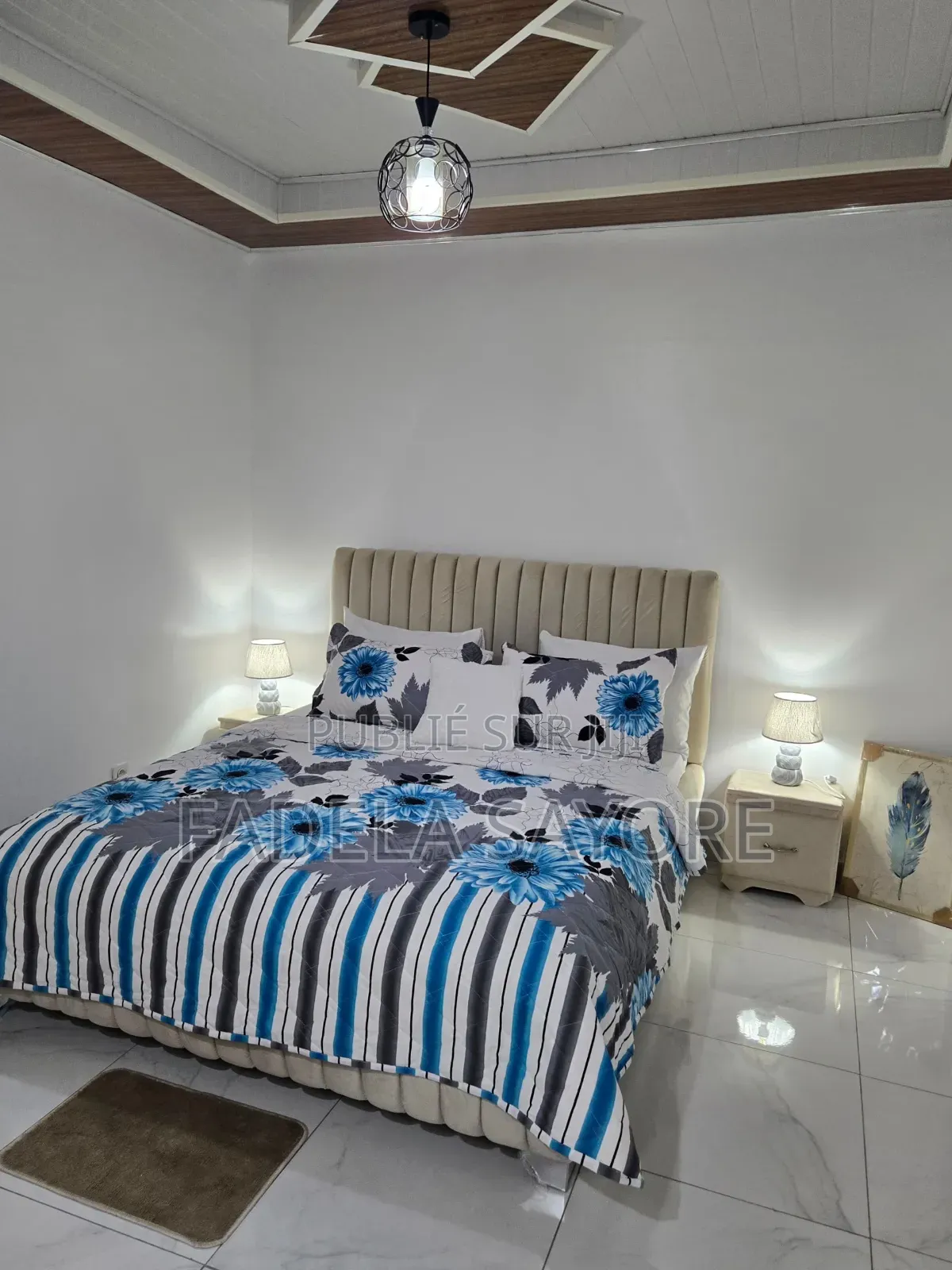 Furnished 1chbre Chambre et salon dans Résidence Falia, Cocody à Louer