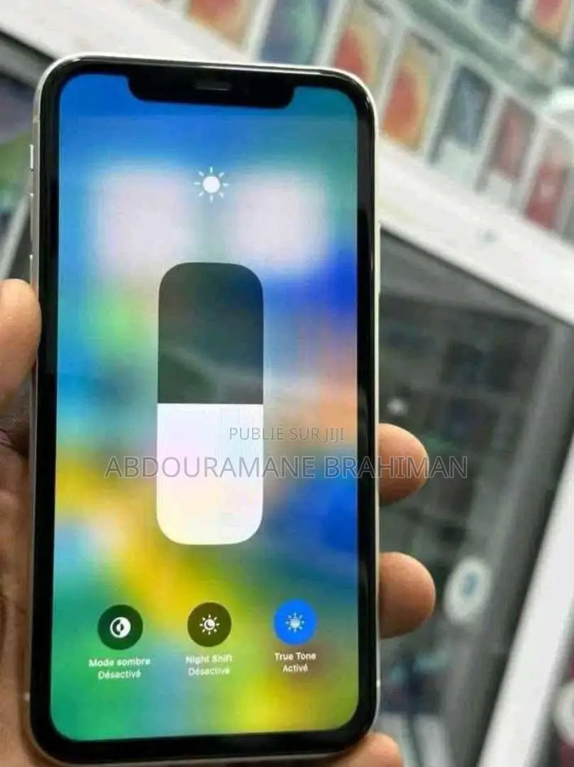 New Pomme iPhone 11 64 GB Blanc