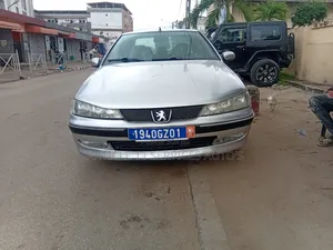 Photo - PEUGEOT 406 Coupe 2000 Gris