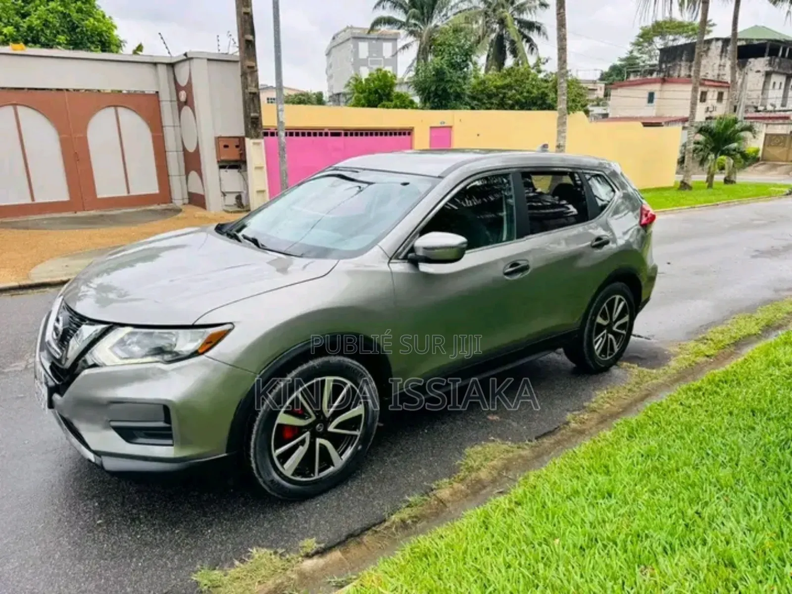Nissan Rogue S FWD 2018 Gris