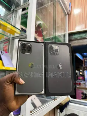 Photo - Pomme iPhone 13 Pro Max 128 GB Vert