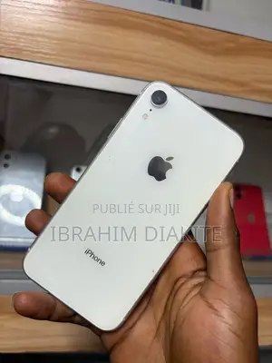 Photo - Pomme iPhone XR 64 GB Blanc
