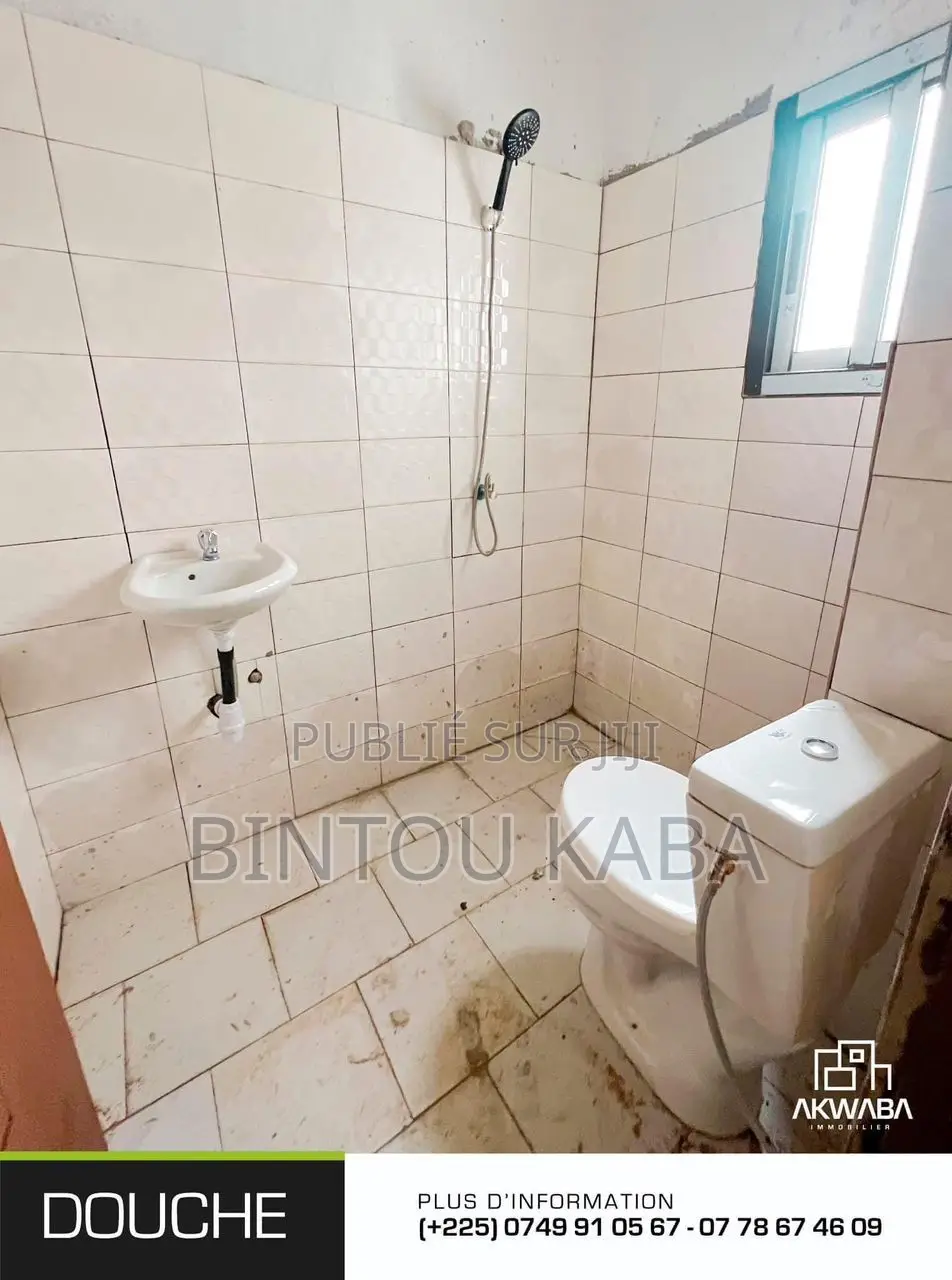 3chbre Duplex dans Luxueuse Immobilier, Cocody à Vendre