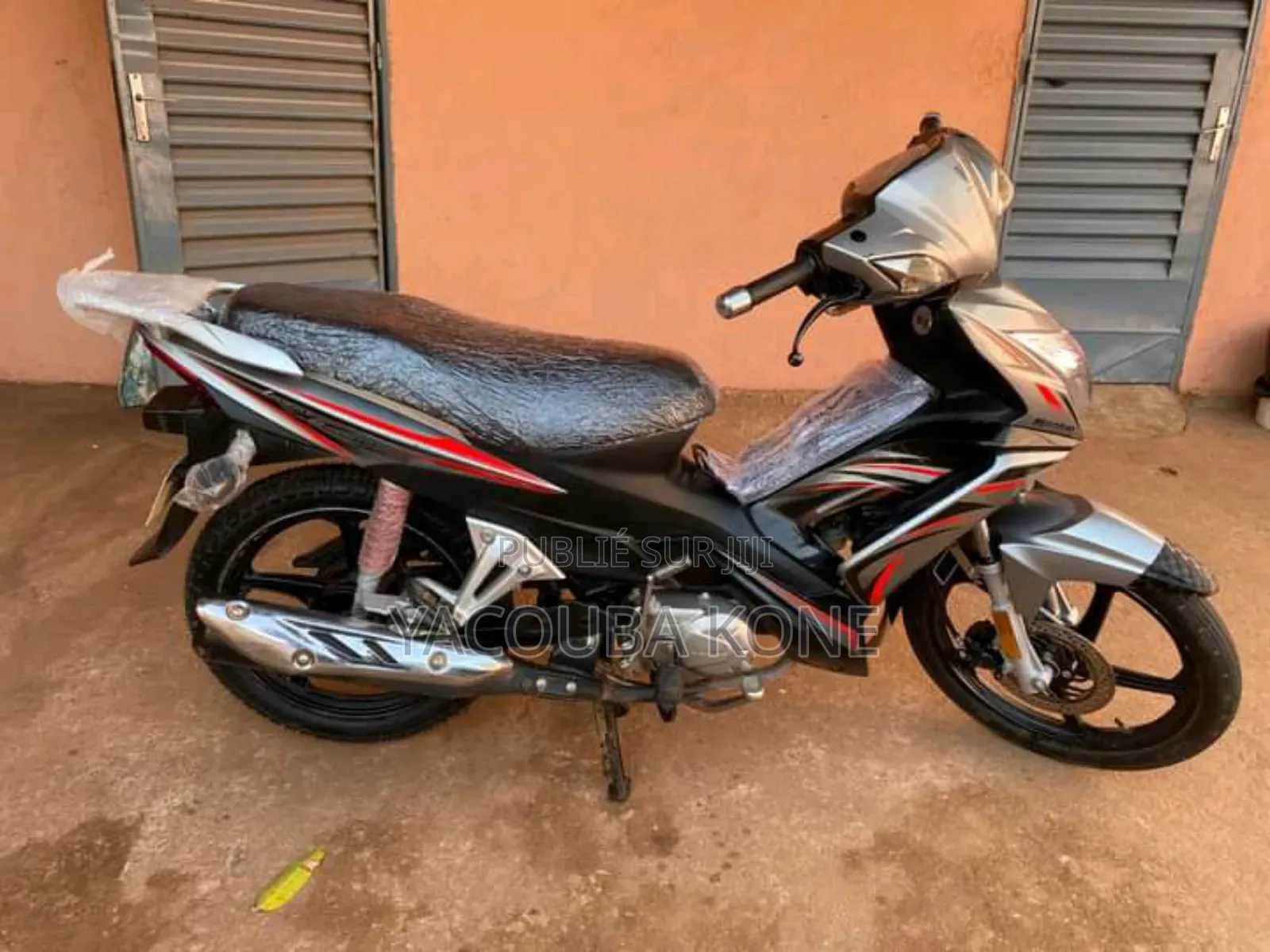 Neuf Haojue HJ100T-5 2022 Gris