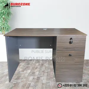Photo - Bureau Agent Js008