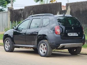 Photo - Renault Duster 2010 Noir