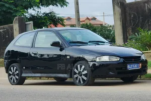 Photo - Mitsubishi Colt 2000 Noir
