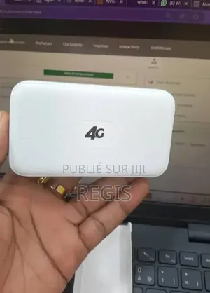 Wifi Pocket ZLT M30s Pro 4g Lte Sceller+ 20 Giga