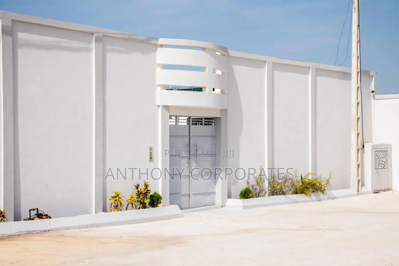 Furnished 1chbre Appartement dans Anthony, Bouaké à Louer