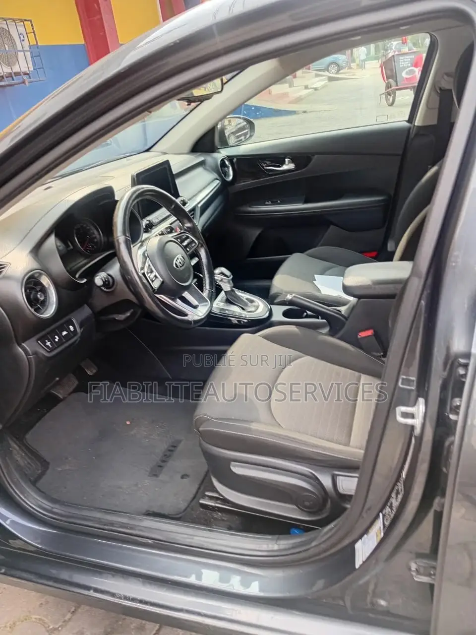 Kia Forte EX 2020 Gris